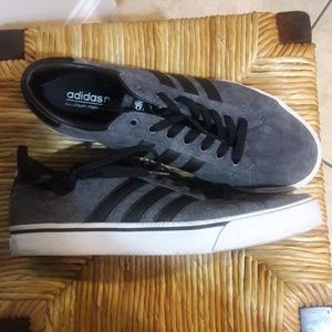 Adidas Neo memory foam footwear